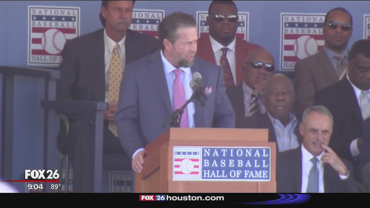 Jeff Bagwell inducted into National Baseball Hall of Fame