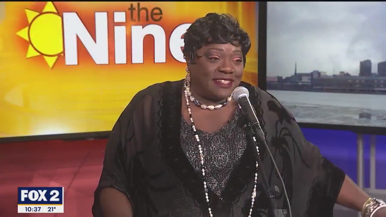 Thornetta Davis performs for The Nine