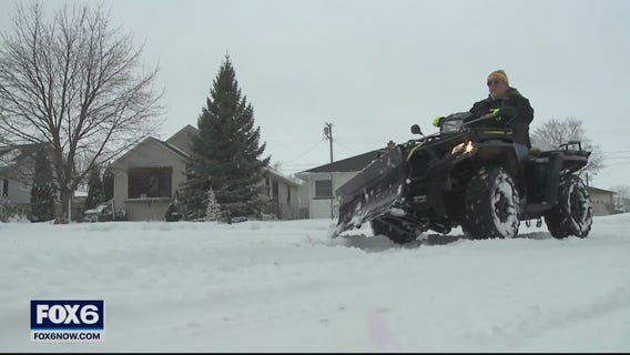 Kenosha man makes quick work of clearing snow for himself, neighbors