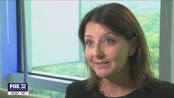 New CDC director encourages Americans to get new COVID vaccine