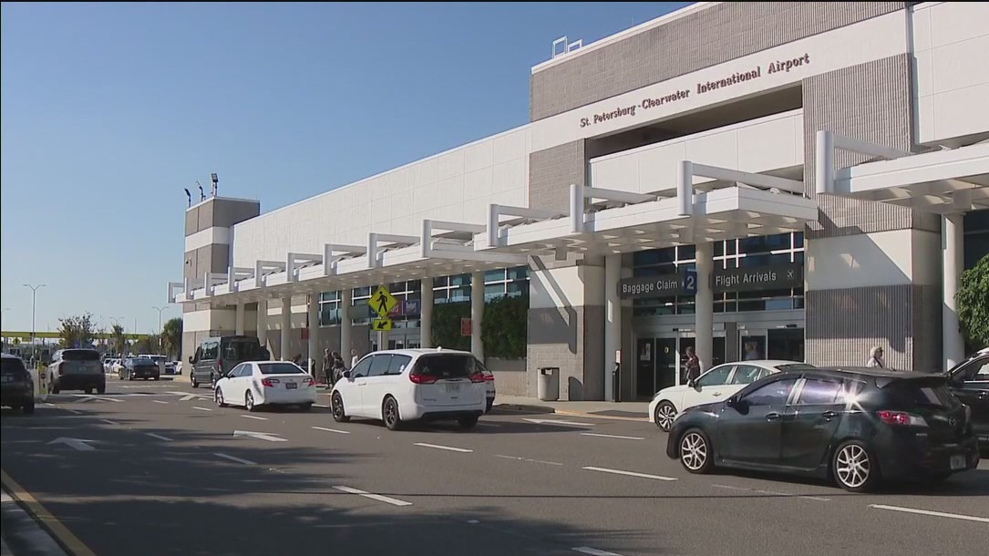 New parking garage approved for PIE airport