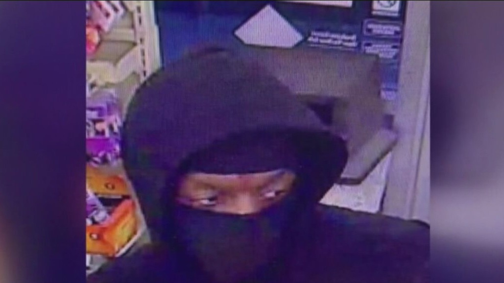 7-Eleven robberies: $100,000 reward offered for suspect?s arrest
