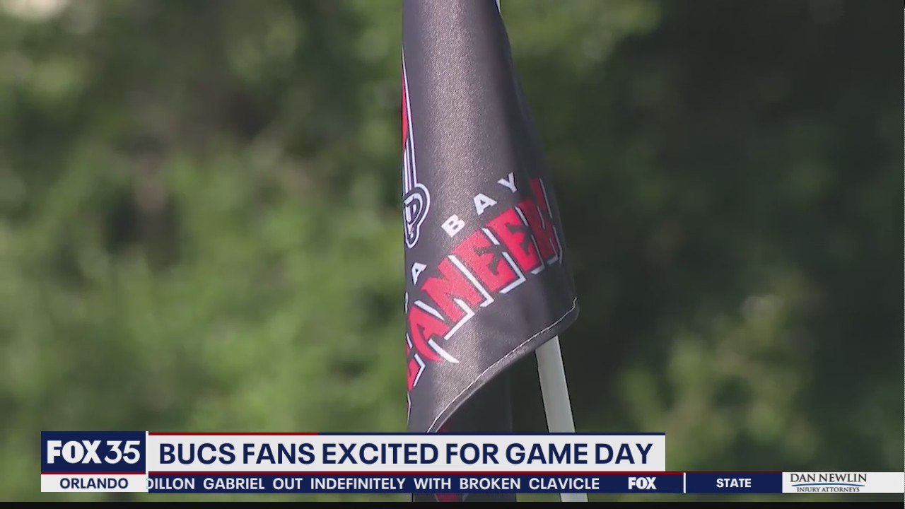 Tailgaters back at Raymond James Stadium