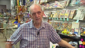 Sports memorabilia worth thousands stolen from Hopkins store