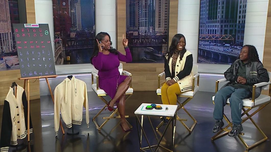 Chicago groups celebrate Family Literacy Month with special events