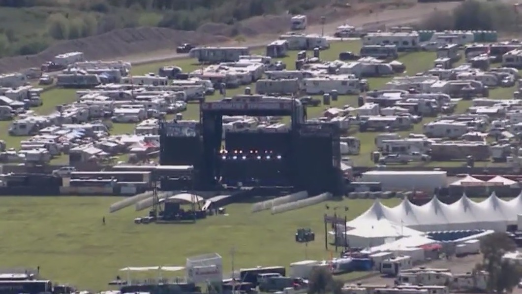 Country Thunder returns to Florence April 10-13