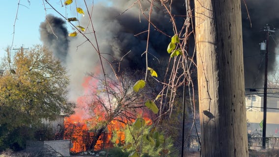 VIDEO: North Austin apartment fire