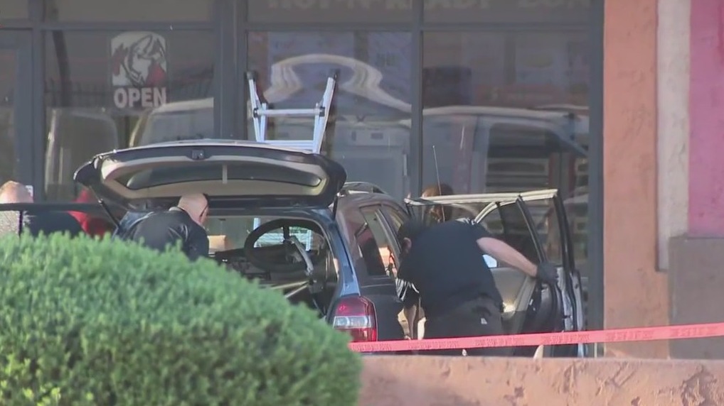 Man in critical condition after Phoenix shooting | FOX 10 Phoenix