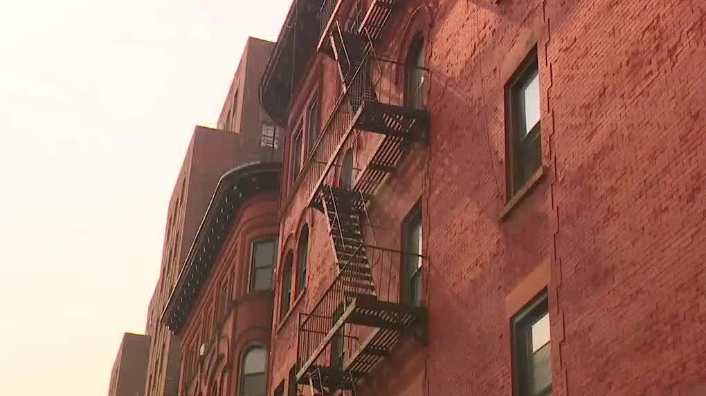 NYC investigates Legionnaires? disease cases at Bronx condos