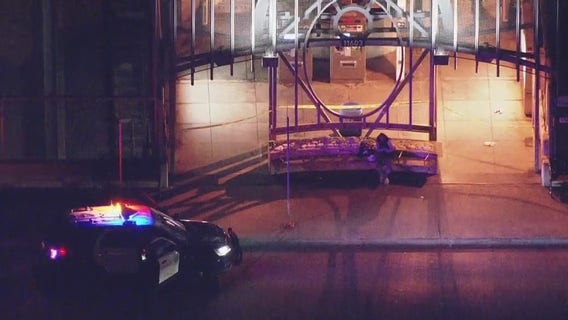 2 separate Metro stabbings across LA