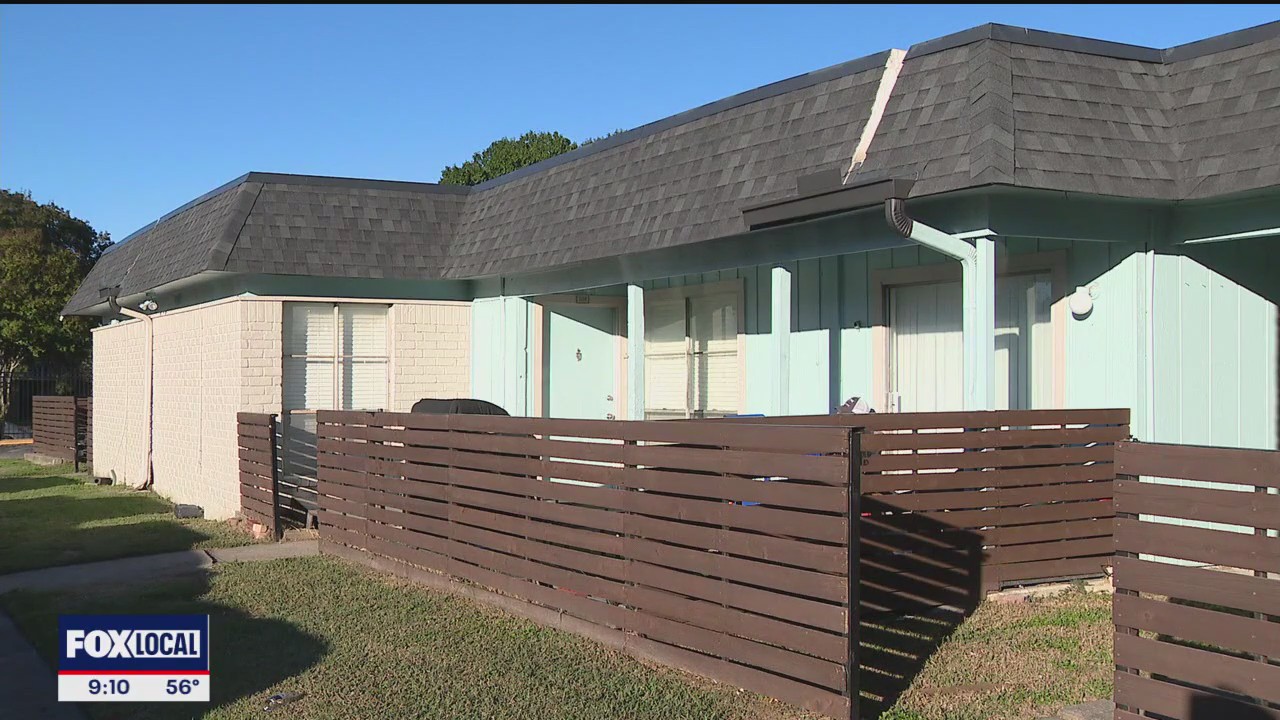 Plano evacuates city's 'worst apartment complex'