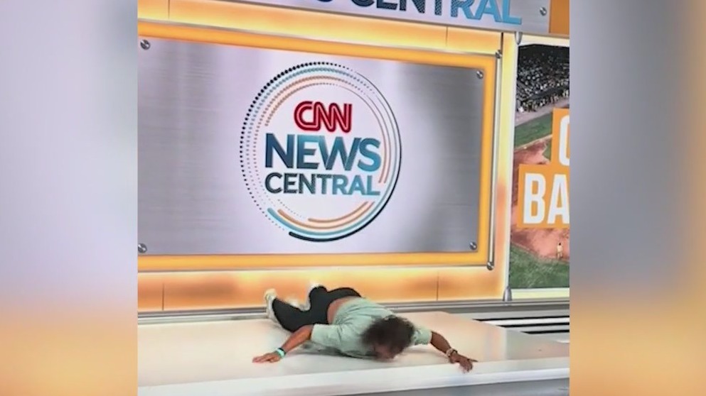 Savannah Bananas failed backflip on live TV