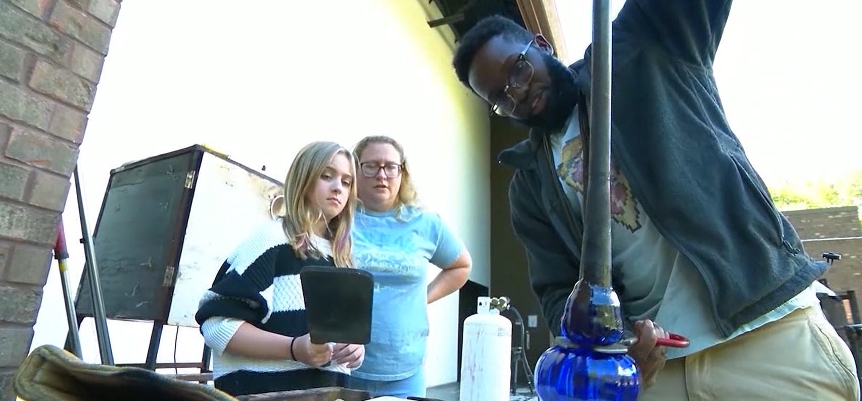 Light & Sounds with Eli Jordan: Holiday Special