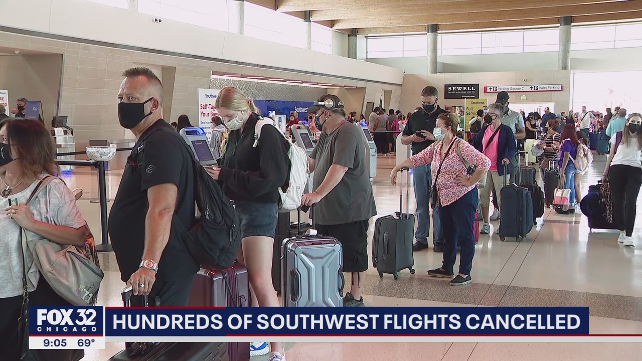 Hundreds of Southwest flights canceled
