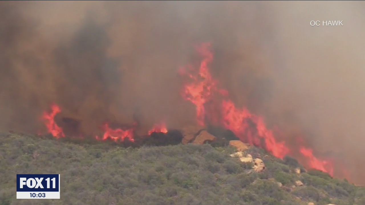 Crews battling Pacific Palisades brush fire scorching at least 750 acres, mandatory evacuations ordered