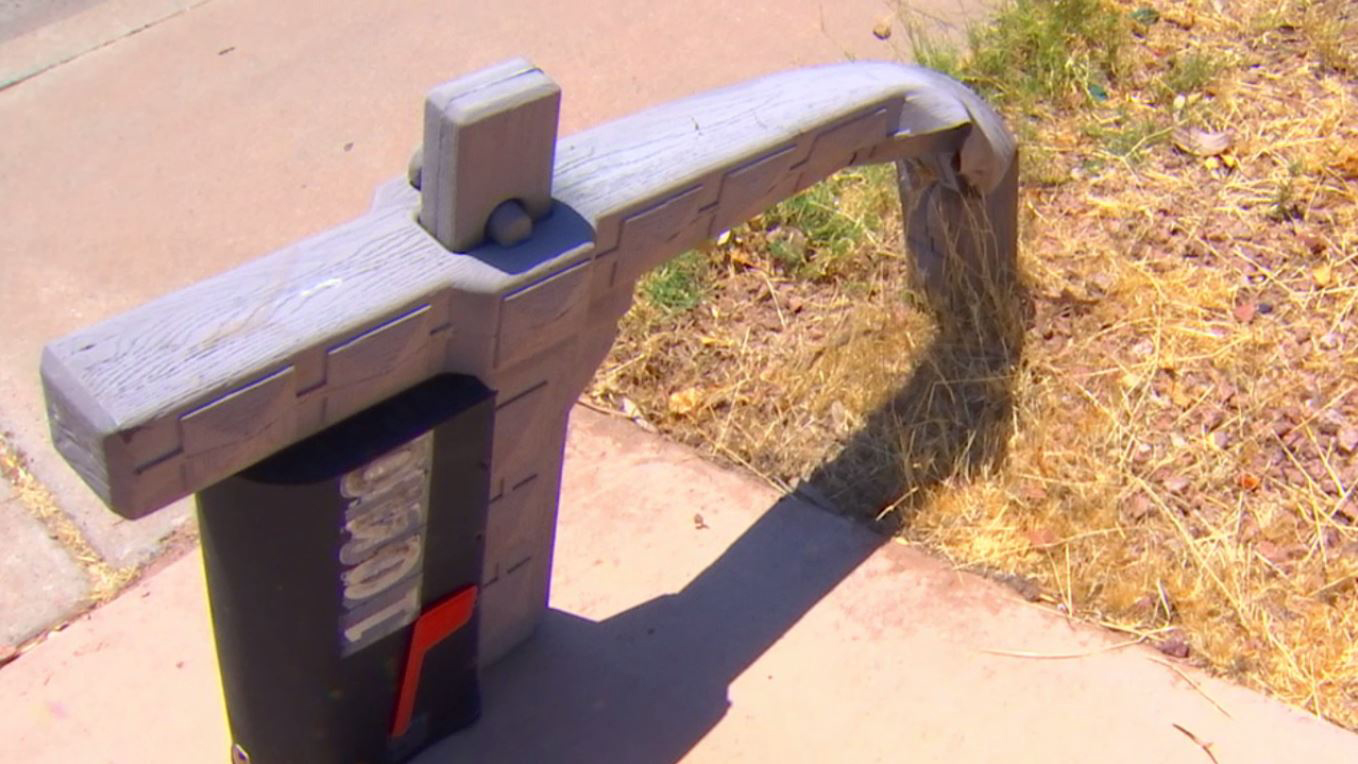 Mystery surrounds "melted mailbox" in Mesa