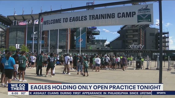 Go Birds! Philadelphia Eagles hold open practice