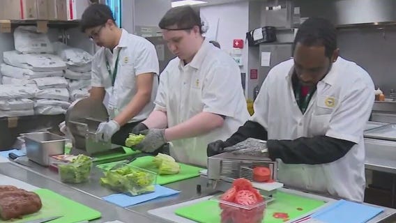 Mac's Deli serves up delicious food while helping people in recovery