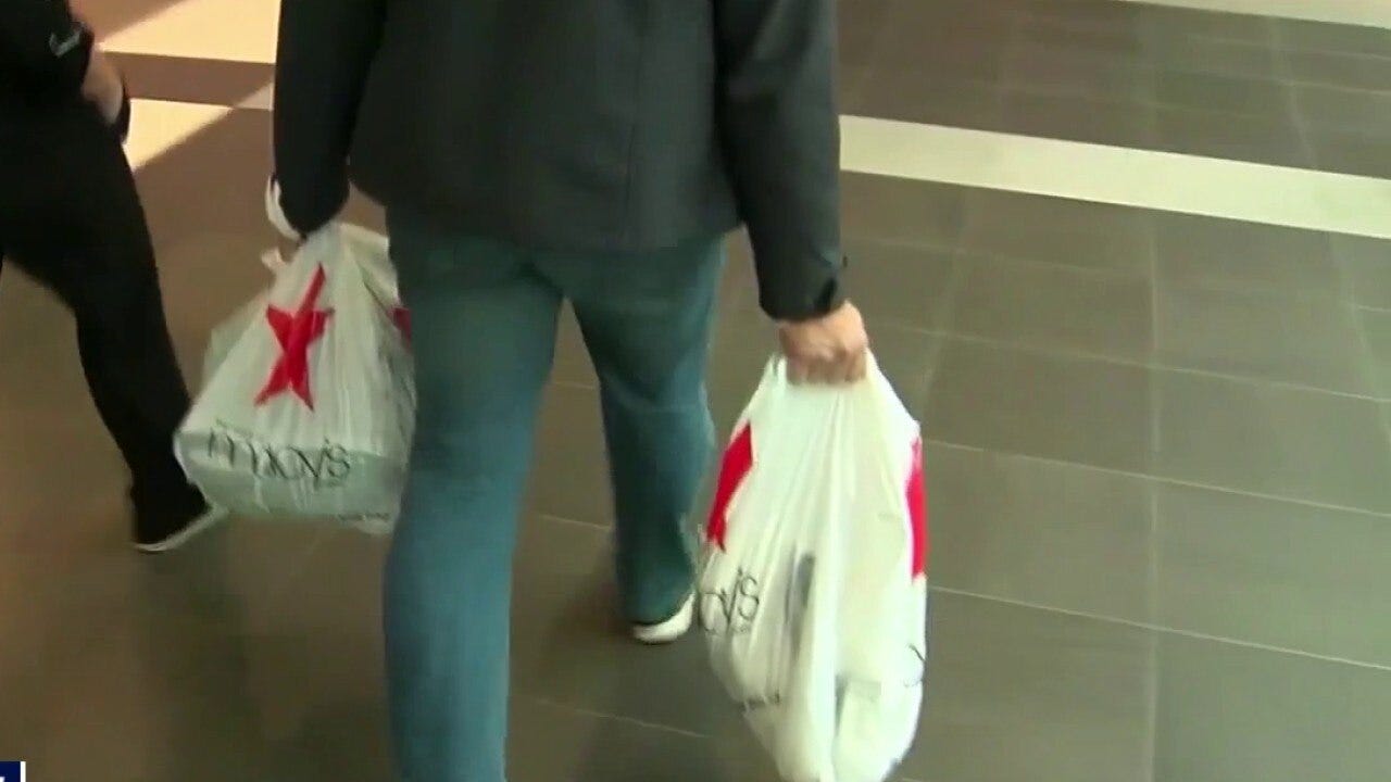 Make holiday returns easier with tips from Trae Bodge