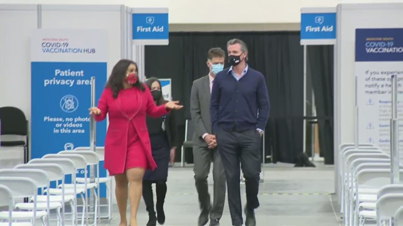 Gov. Newsom visits mass vaccination site at Moscone Center