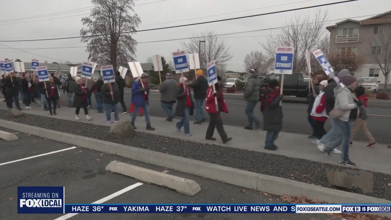 Moses Lake teachers on strike, school district fires back