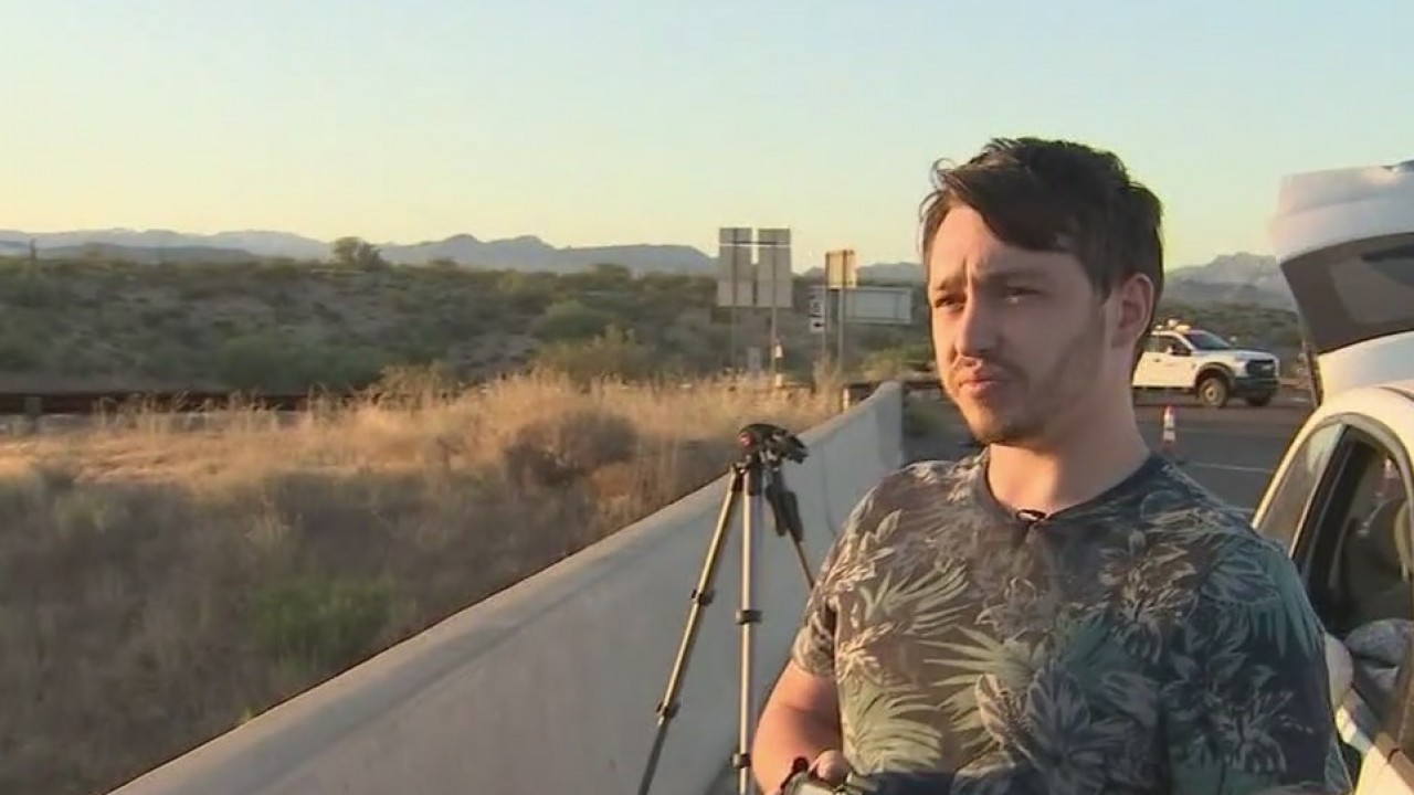 A man's journey to document the fast-growing 'Bush Fire' in Arizona