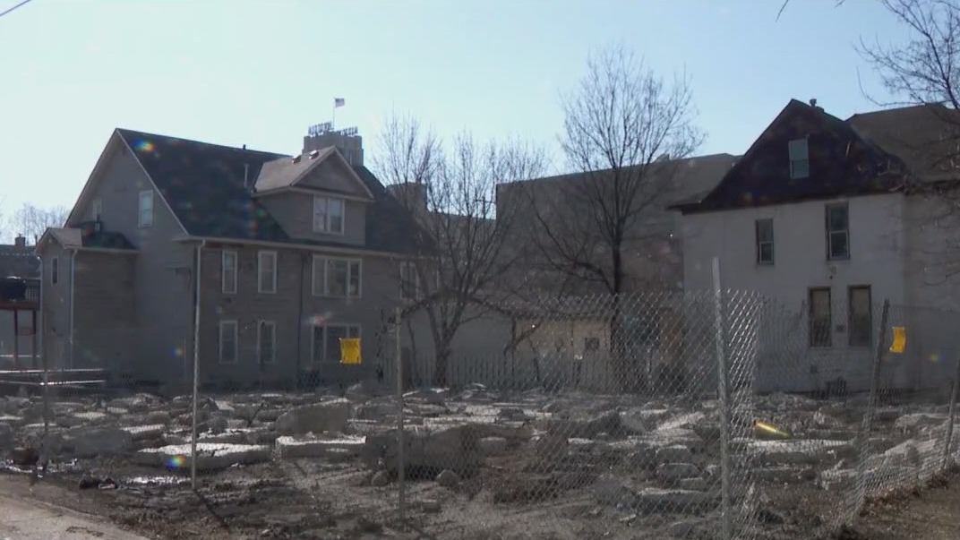 Minneapolis leaders talk homelessness after fire