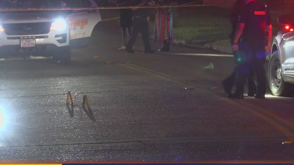 Teen killed, 1injured in shooting involving off-duty officer