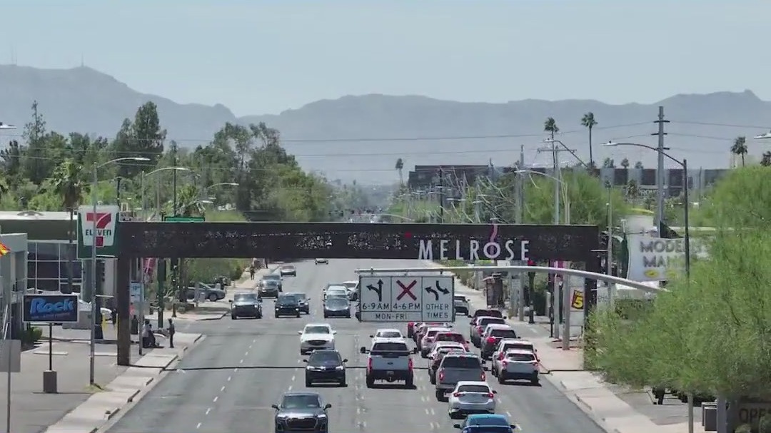 Phoenix leaders discuss reverse lane petition