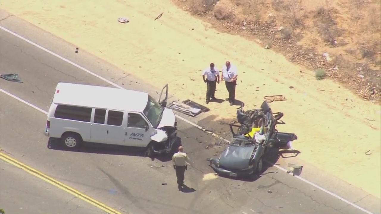 Two-vehicle crash kills four people in Palmdale