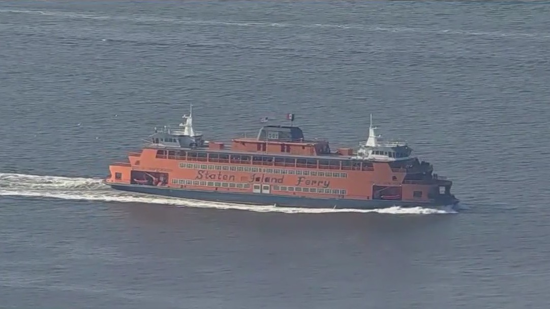 Concessions return to Staten Island Ferry