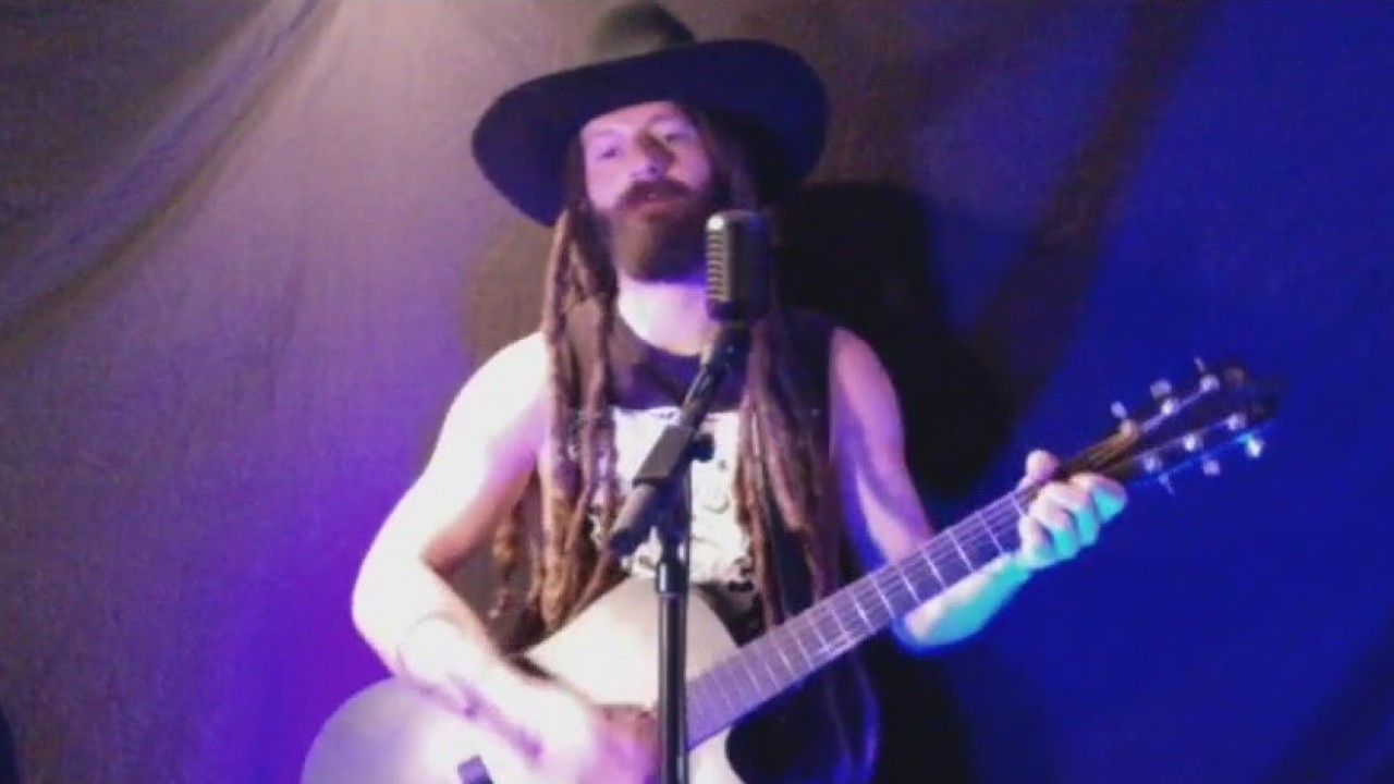 Music in the Morning: Bruce Islandmind