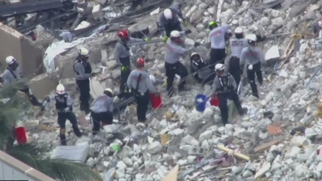 Health risks at Fl condo collapse