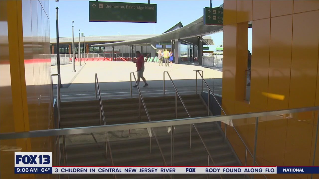 New entry building, concourse at Colman Dock