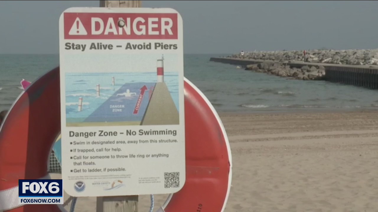 Racine beaches now have life preservers