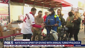 Nationals give away Thanksgiving dinners at 'Turkeypalooza'