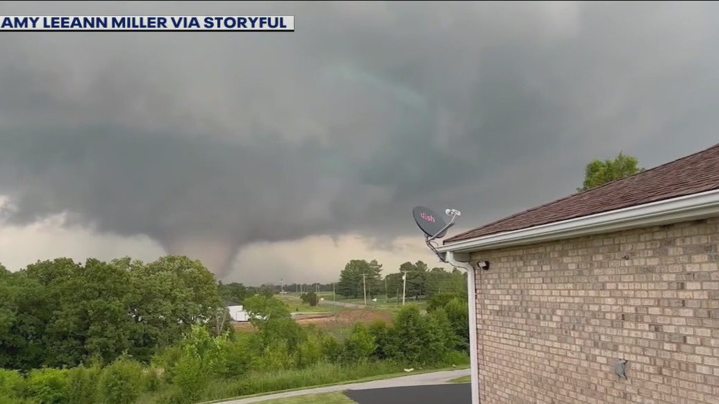 2 tornadoes confirmed in Southern Illinois