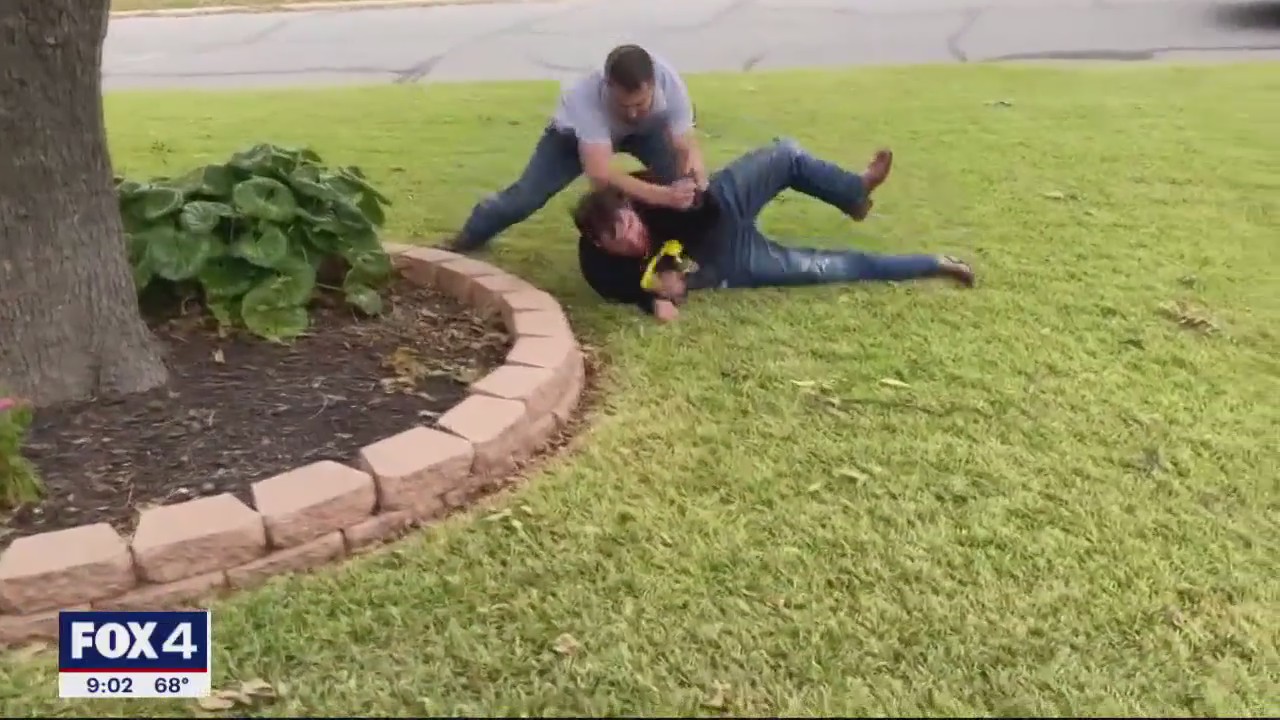 Good Samaritan pins down drunk driver trying to run away after killing ...