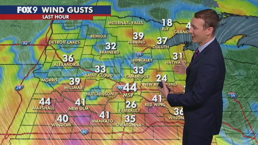 Minnesota winter storm update [3:45 a.m.]