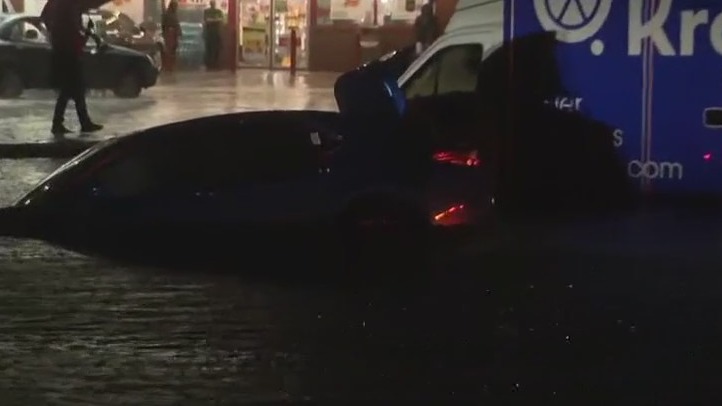 Vehicles submerged in water after Eustis flooding | FOX 35 Orlando