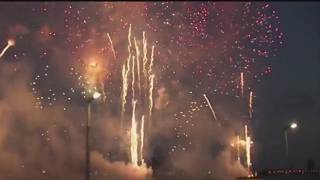 2025 Ford Fireworks light up the skies of Downtown Detroit