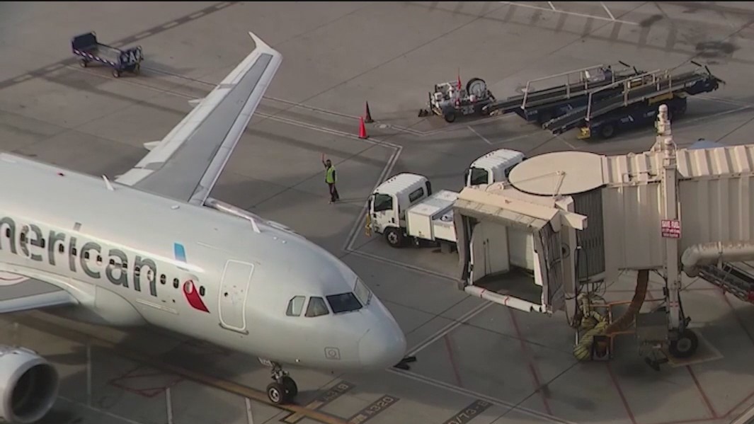 FAA takes first steps to restore flights after shutdown