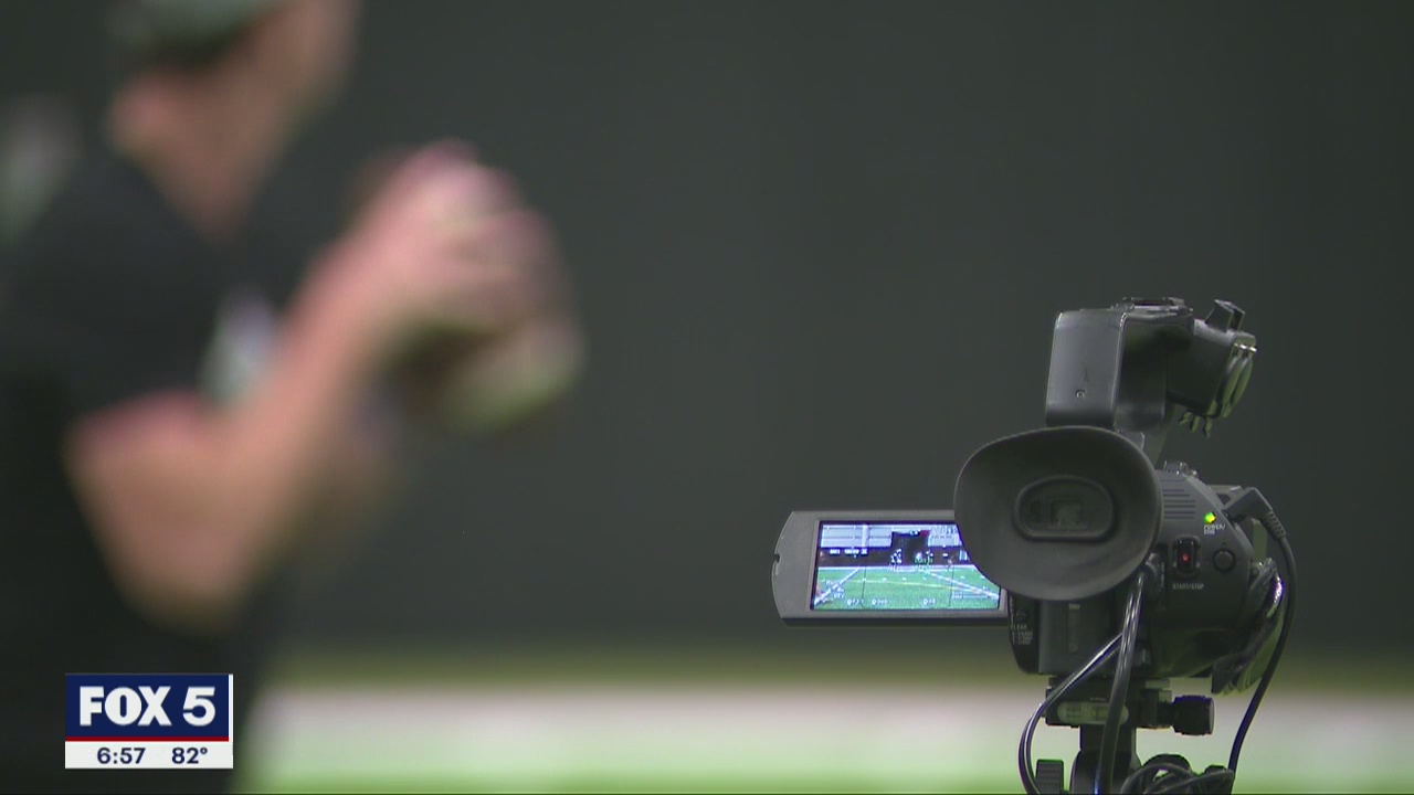 Quarterback coach sets up showcase event for high school QBs