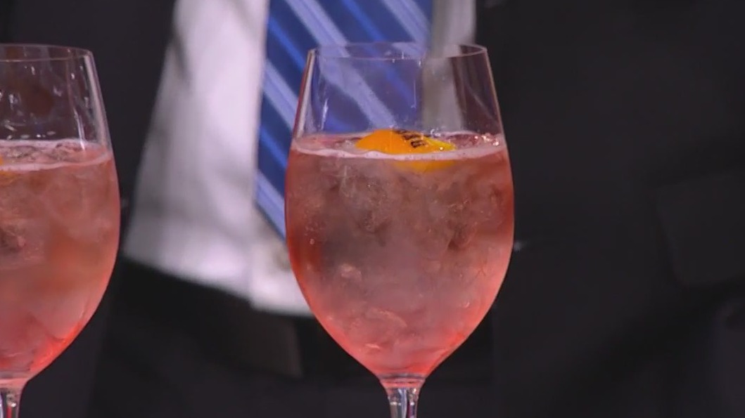 Making the Ros� Spritzer from BESA