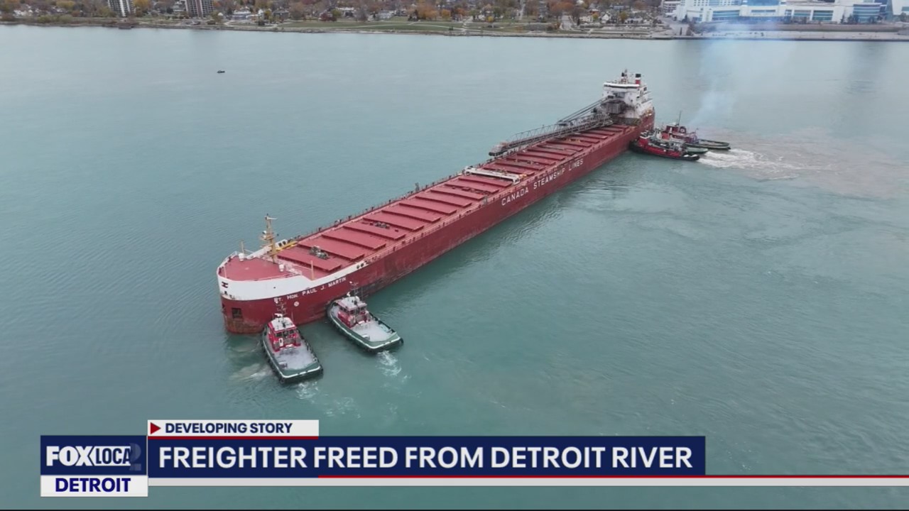 Freighter freed from Detroit River