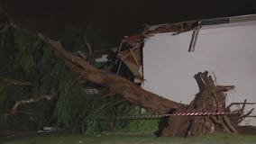 Microburst hits Tempe apartment complex, destroying some units