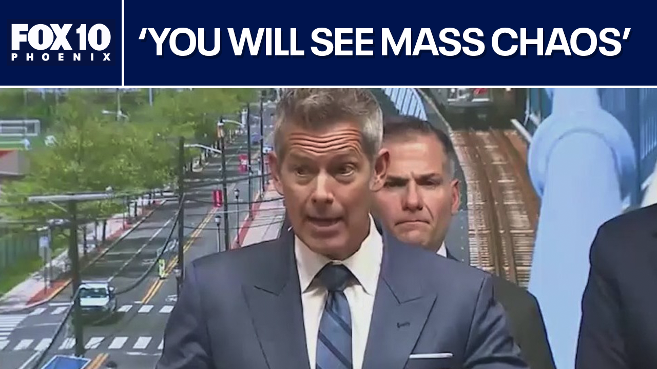 Airlines brace for delays as shutdown becomes longest in history