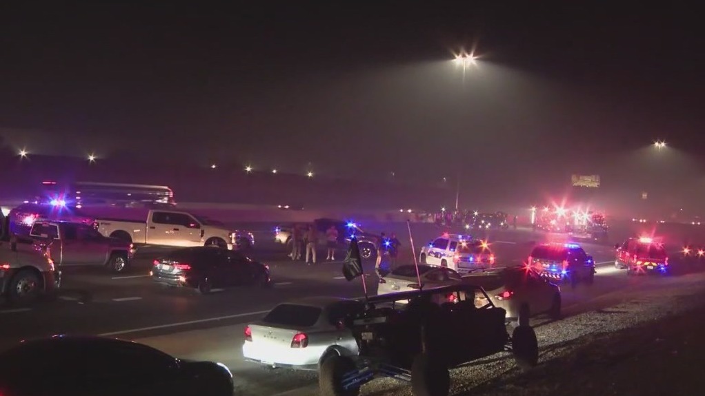 Wild chain of events causes massive pile up on I-10 | FOX 10 Phoenix