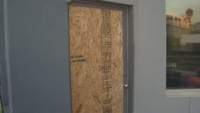 Burglars armed with pellet gun target Venice home