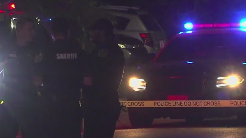 Teen motorcyclist killed in hit-and-run | FOX 35 Orlando